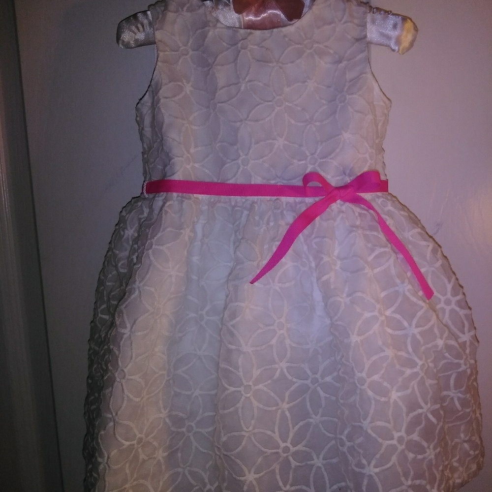 Carter's new white dress no tags